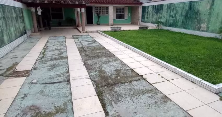 Casa com 2 dorms, Maracanã, Praia Grande, Cod: 2229