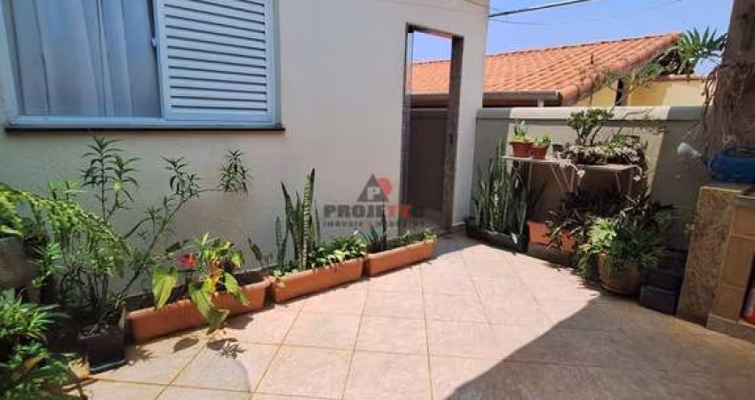 Casa à Venda – Ótima Localização!