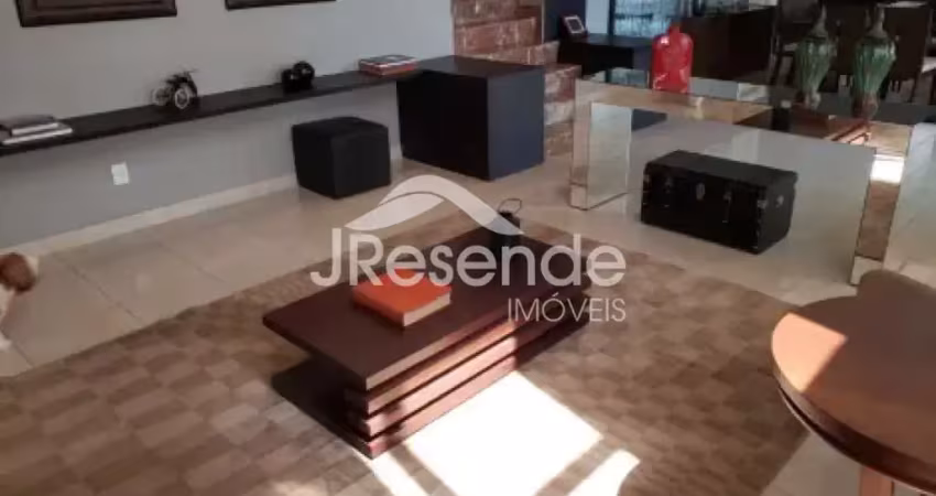 Apartamento duplex  av. joão fiusa 3 suítes avenida joão fiusa
