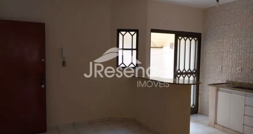 Apartamento Térreo no Irajá.