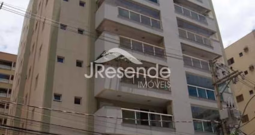 ALUGA/VENDE  apto Jardim Botânico, 3 suítes, 2 vagas, rico em armários