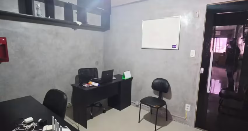 Sala comercial com 2 salas para alugar na Rua Quinze de Novembro, 226, Campina, Belém