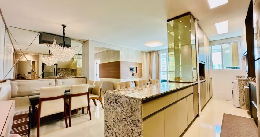 Apartamento  para venda todo  mobiliado  3 quartos e 2 vagas  fica no centro  - I