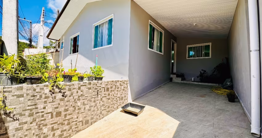 Casa para Venda em Itajaí  bairro fazenda Aceita Financiamento Bancário
