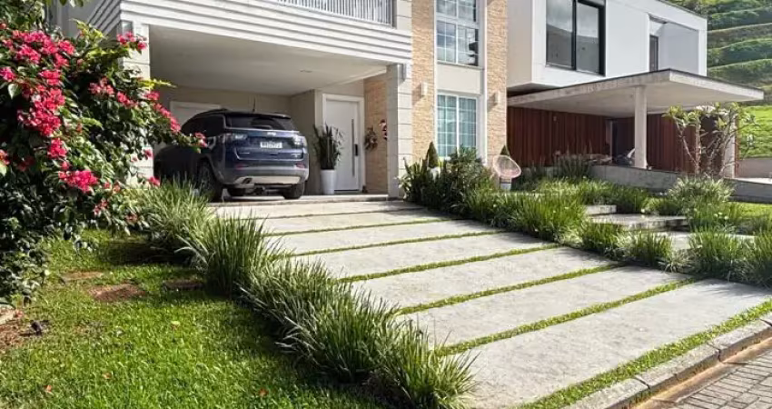 Casa alto padrão em itajaí em condomínio fechado com 4 suites , casa condomínio riverside - rio do meio