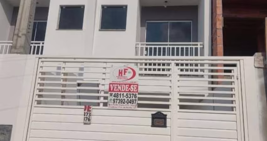 Casa / Sobrado para Venda em Franco da Rocha, 2 dormitórios, 1 suíte, 2 banheiros, 2 vagas