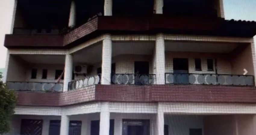 Casa na Atalaia, Próximo à Praia