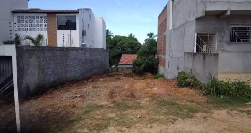 Lote no Santa Lúcia