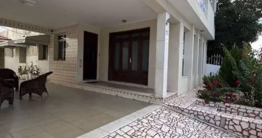 Casa com 4 quartos à venda na Rua E, 92, São José, Aracaju