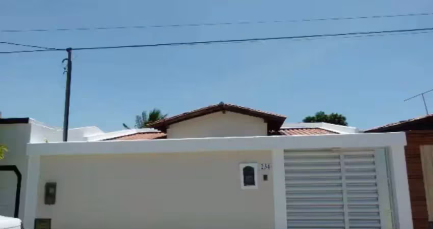 Casa com 2 quartos à venda no Aruana, Aracaju 