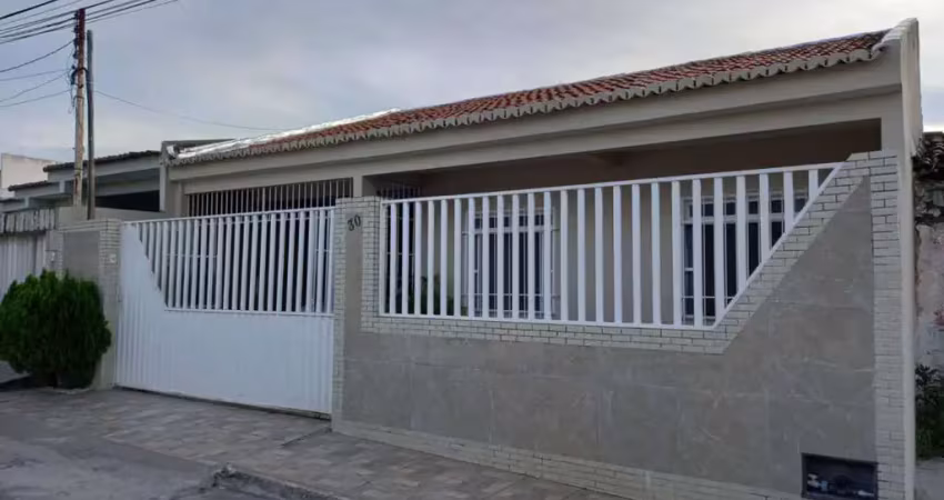 Casa com 3 quartos à venda no Luzia, Aracaju 