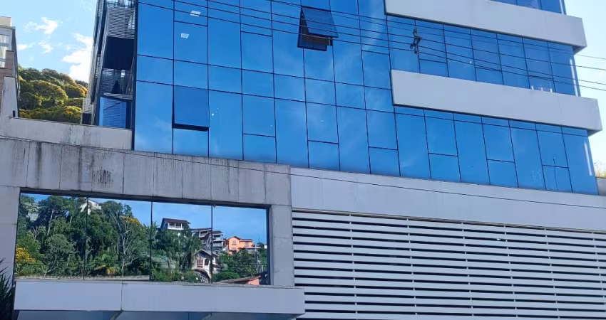 Cosmopolitan Office