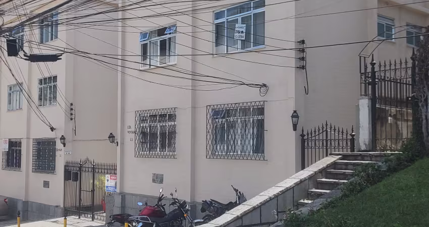 Apartamento com 1 quarto para alugar na Rua Alfredo Rebello, 260, Jardim Cascata, Teresópolis