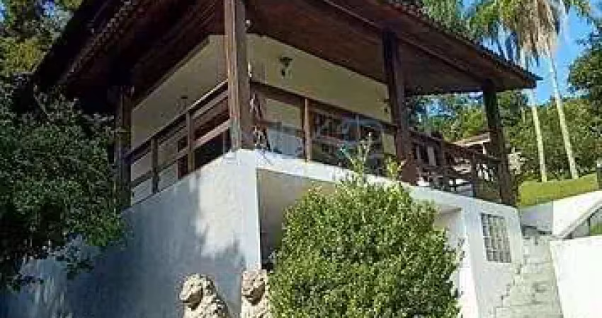 Casa com 3 quartos à venda na Rua Araponga, 43, Mato Dentro, Mairiporã