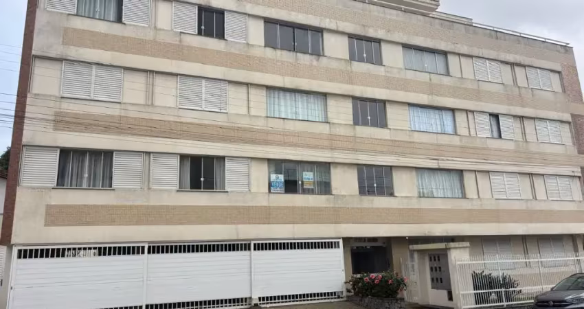 Apartamento com 3 quartos para alugar na Avenida Nereu Ramos, Centro, Balneário Piçarras