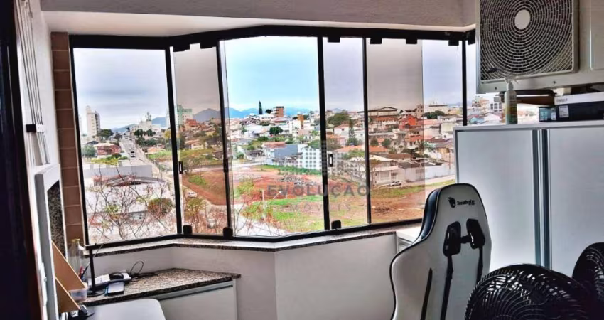 Apartamento de 03 Dorms com Suíte - Capoeiras Florianópolis SC