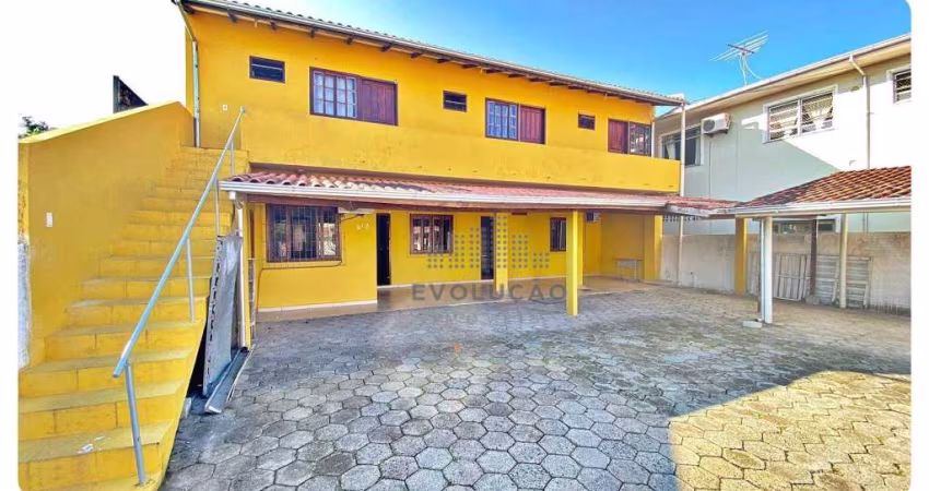 Apartamento com 2 dormitórios para alugar, 50 m² por R$ 2.160,00/mês - Forquilhas - São José/SC