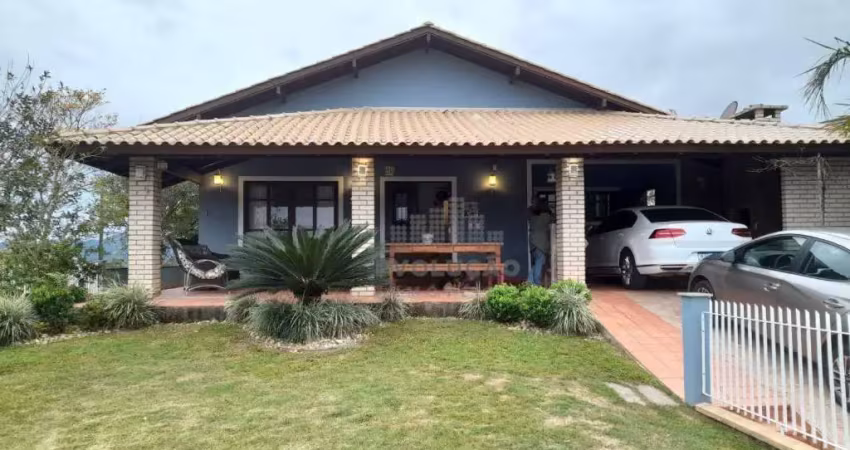 Casa com 3 quartos à venda na Rua Amaro Damásio, Loteamento Santa Catarina, Biguaçu