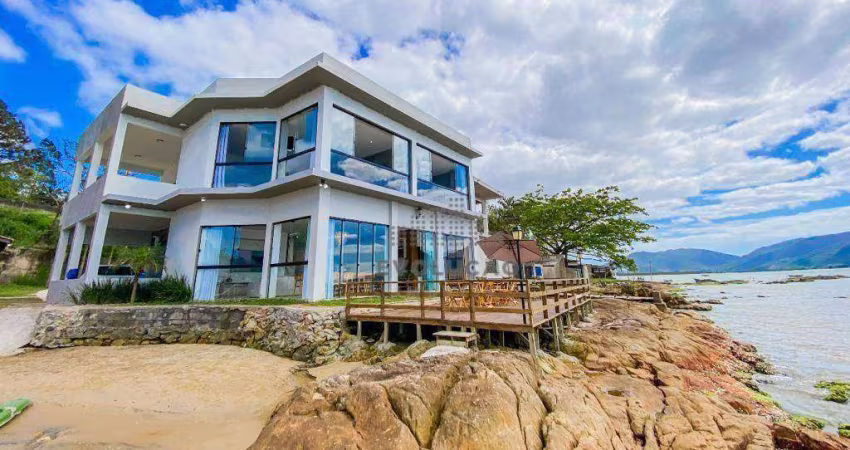 Casa Alto Padrão com 05 Dorms a beira mar - São Miguel - Biguaçu SC