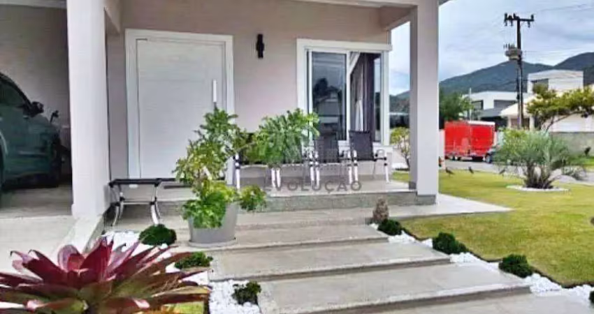 Casa 3 dormitórios em condomínio fechado - r$1.390.000,