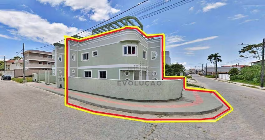 CASA 3 Quartos, 1 Suíte, 2 Vagas -  Aririú - Santa Catarina