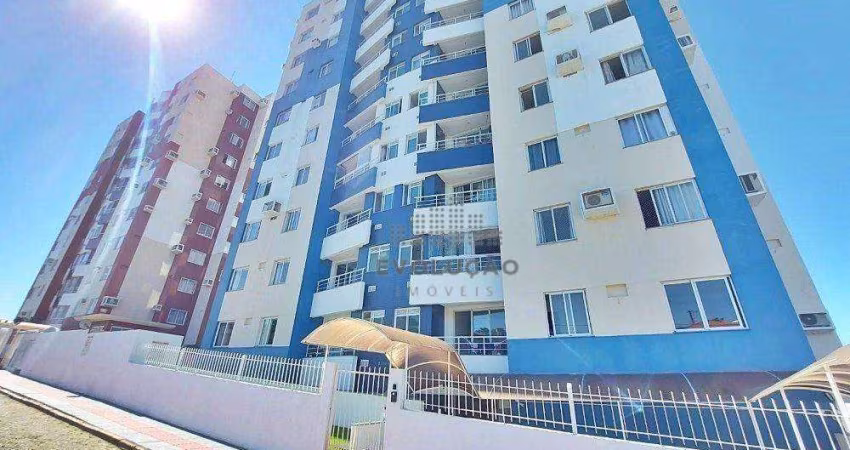 Apartamento com 2 dormitórios à venda, 57 m² por R$ 329.000,00 - Ipiranga - São José/SC