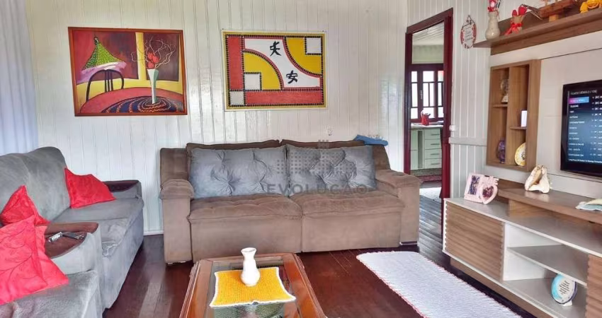 CASA 2 Quartos, 5 Vagas, Edícula - Aririú