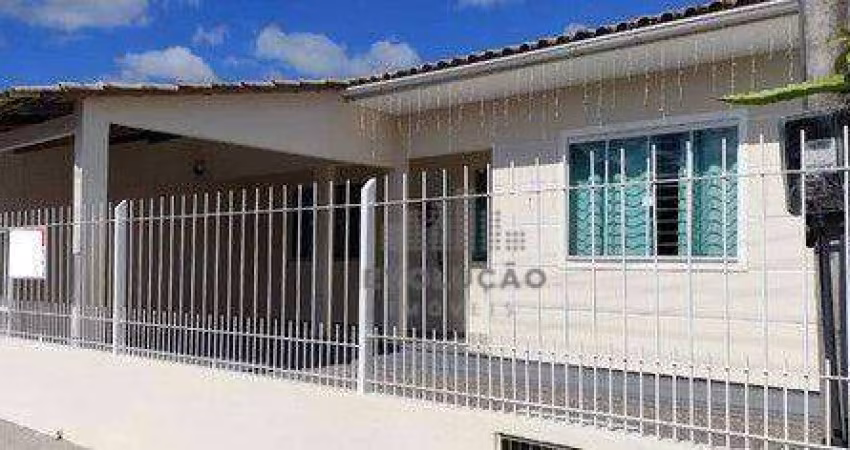 Casa à venda no bairro Madri - Palhoça, com 03 quartos (1 suíte), valor R$550.000,00