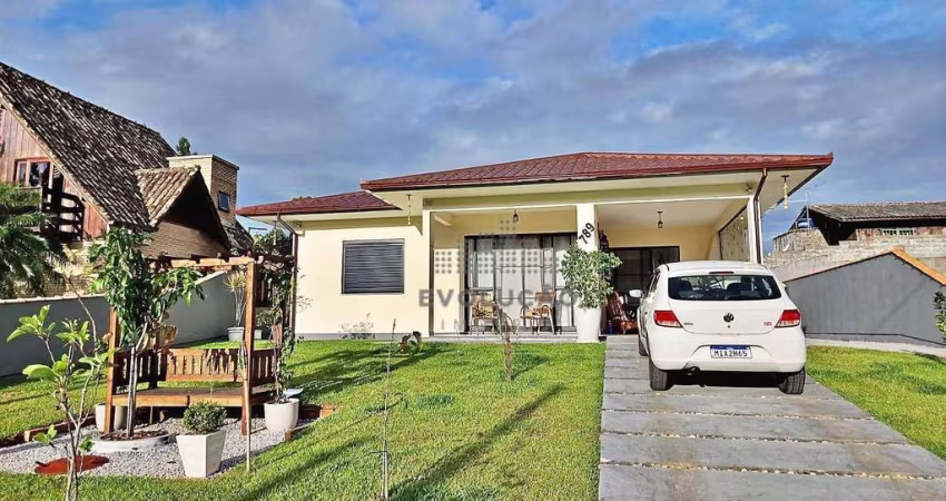CASA 3 Quartos, 1 Suíte, 4 Vagas - Santo Amaro da Imperatriz
