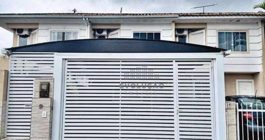 Sobrado com 2 dormitórios à venda, 61 m² por R$ 390.000,00 - Forquilhas - São José/SC