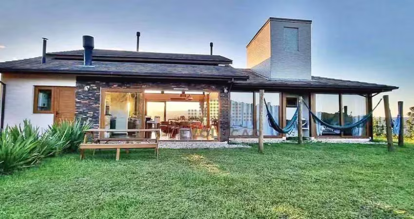 Casa de campo, alto padrão com 6.300 m² de terreno, são bonifácio/sc