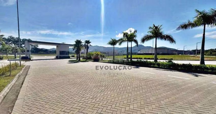 Terreno comercial com 900 m² - Deltaville - Biguaçu/SC