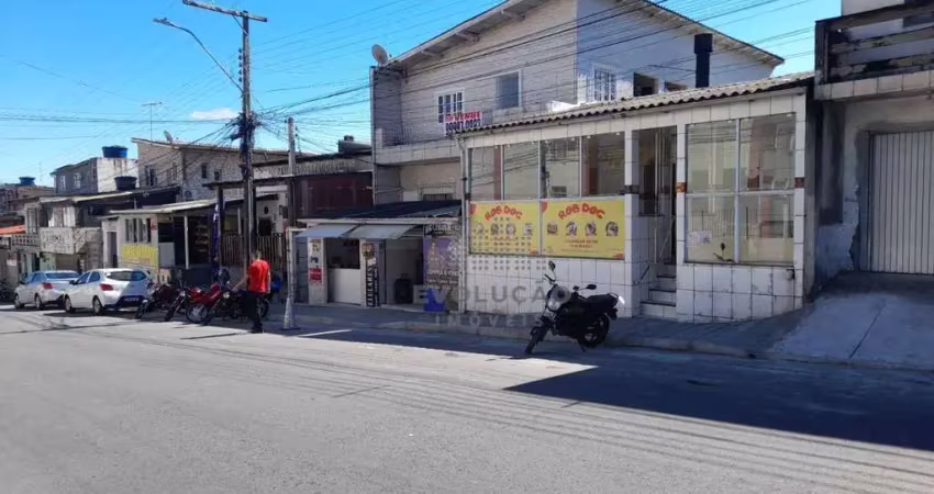 Casa com 9 kitinetes e 04 salas comerciais (todas alugadas) - capoeiras - florianópolis/sc