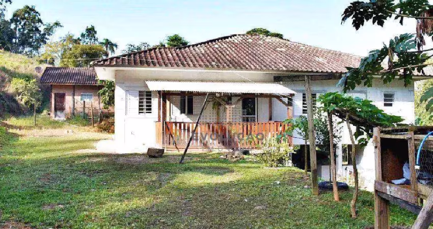 Sítio - 3 quartos, 1 suíte, 3 vagas - 3600m² - sorocaba