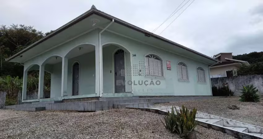 Casa com 3 dorms - fazenda santo antônio - são josé/sc