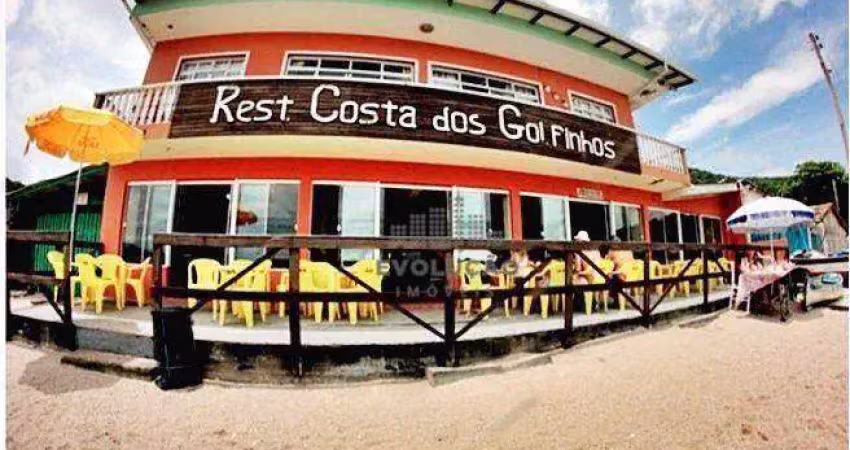 Casa x restaurante com 1.000 m², frente mar  em governador celso ramos