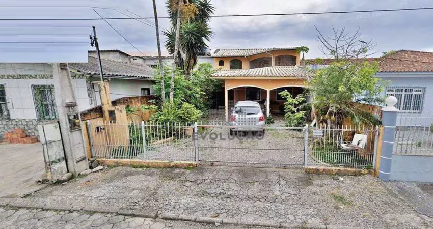 Casa com 5 quartos à venda na Rua São Francisco de Assis, Aririu, Palhoça