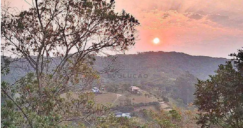 Sítio 2000m² área, casa 3 quartos, 1 suíte - são pedro de alcântara