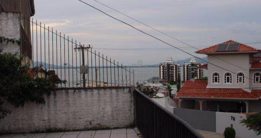 Casa com 3 dormitórios à venda, 230 m² por R$ 1.300.000,00 - Itaguaçu - Florianópolis/SC