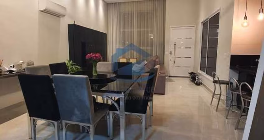 Casa em condomínio fechado com 3 quartos à venda na Rua Christiano Seleguin, Jardim Bréscia, Indaiatuba