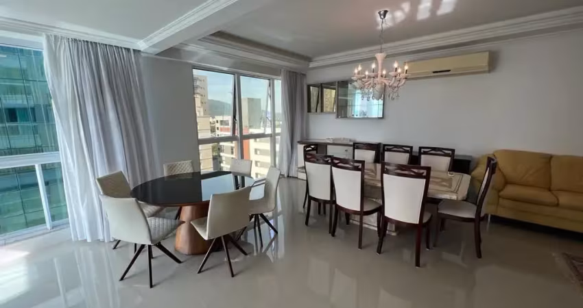 Apartamento com 3 quartos à venda na Rua 301, 240, Meia Praia, Itapema