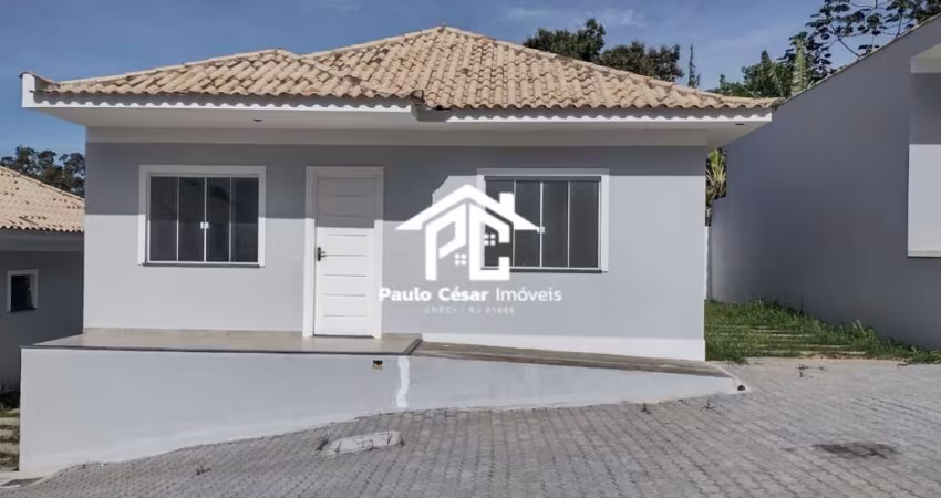 Casa em Condomínio à Venda em Araruama-RJ, na Praia do Hospício - 2 Quartos, 1 Sala, 1 Banheiro - 68m²