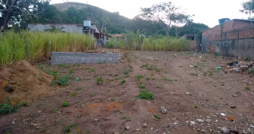 Excelente terreno com aproximadamente 450,00m², com escritura, RGI, totalmente legalizado