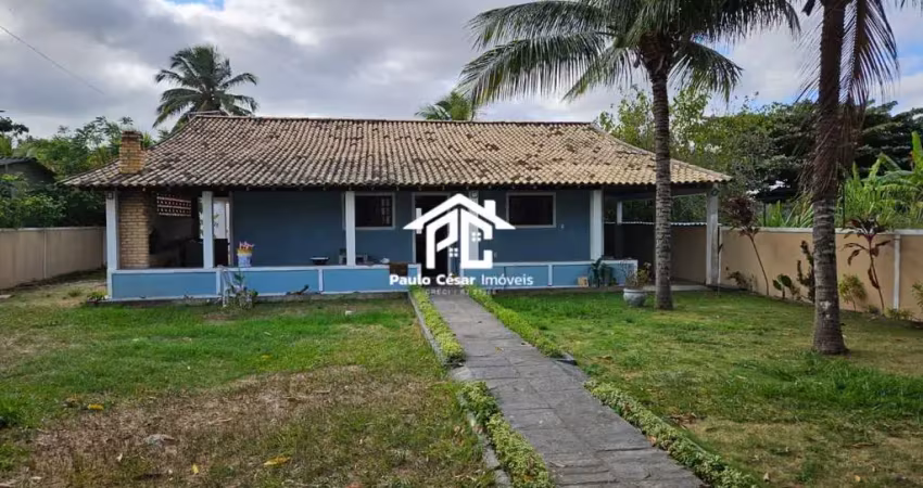 Impecável residência de 3 quartos com suíte e 2 vagas de garagem em araruama-rj - areal  160,12m2 de área.