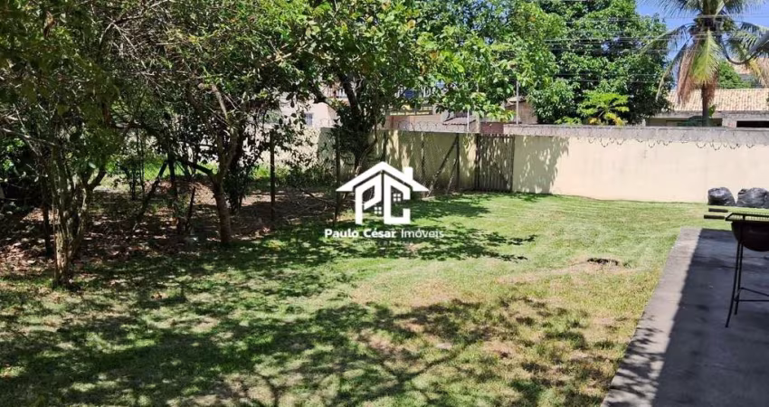 Imperdível! Casa à venda no Centro de Araruama-RJ: 3 quartos, 3 suítes, 1 sala, 1 banheiro, 1 vaga de garagem, 141,67 m²