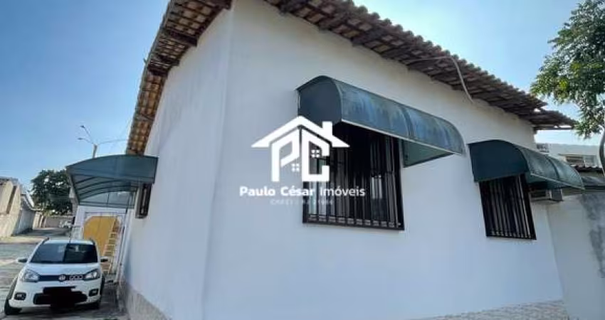 Casa em Condomínio no Centro de Araruama-RJ: 2 Quartos, 1 Suíte, 1 Vaga de Garagem - Imperdível!