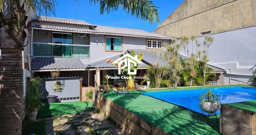 Espetacular Casa à Venda em Araruama-RJ, Bairro Coqueiral - 5 Quartos, 1 Suíte, 1 Sala, 2 Banheiros, 210m² de Área!