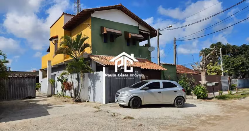 2 casas a venda em araruama-rj, vila capri: 3 quartos, 1 suíte, 1 sala, 1 banheiro, 300m² de área. imperdível!
