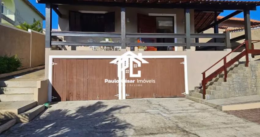 Espetacular casa à venda em araruama-rj, bairro parque hotel: 3 quartos, 1 suíte, 1 sala, 2 banheiros, 2 vagas - 229,12m².