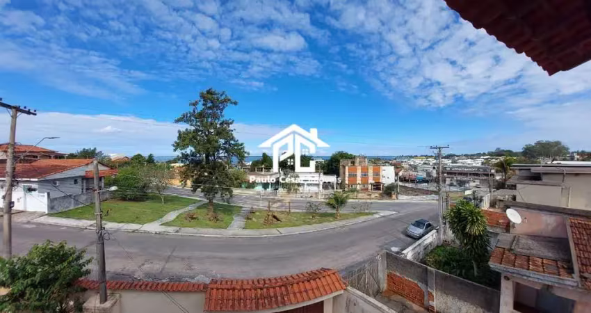 Imperdível! casa à venda em araruama-rj, alto da boa vista, com vista para lagoa, 3 quartos, 1 suíte, 1 sala, 1 banheiro, 197m².